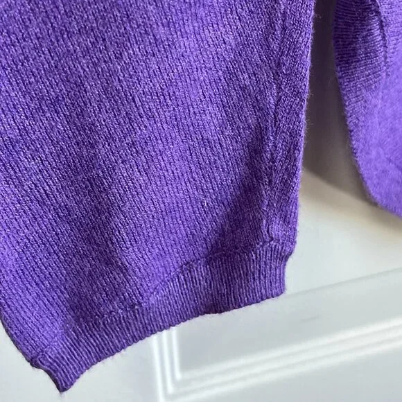 Polo Ralph Lauren Purple V Neck Pull Over Preppy Knit Sweater Women Size Medium - Picture 6 of 7